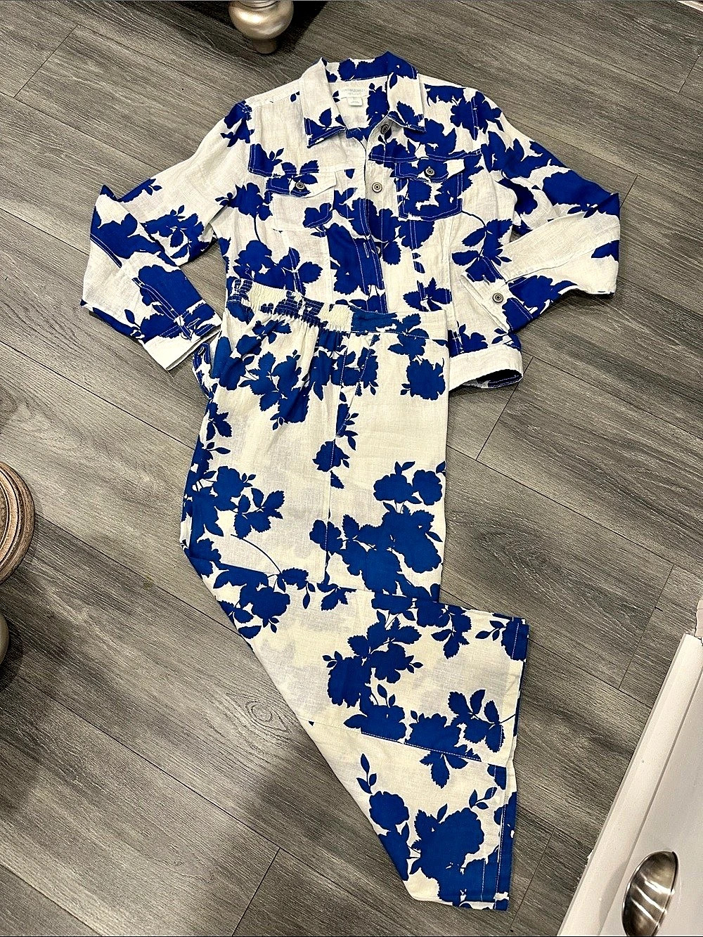 Cynthia Rowley Floral Linen 2 piece set in Blue & White Like New